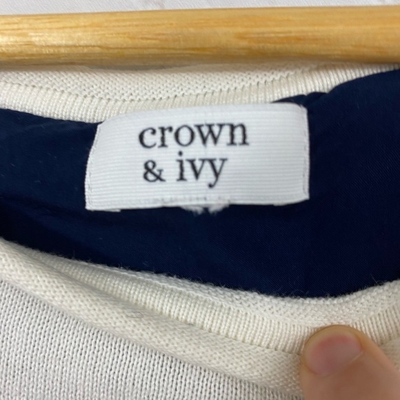 Crown & Ivy Sweater Womens White Blue Orange Striped Long Sleeve (READ) - Picture 3 of 8